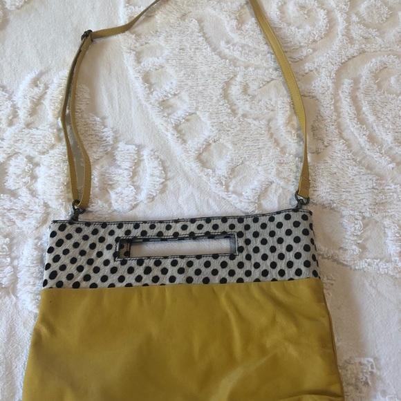 Clutch or crossover - Picture 2 of 5